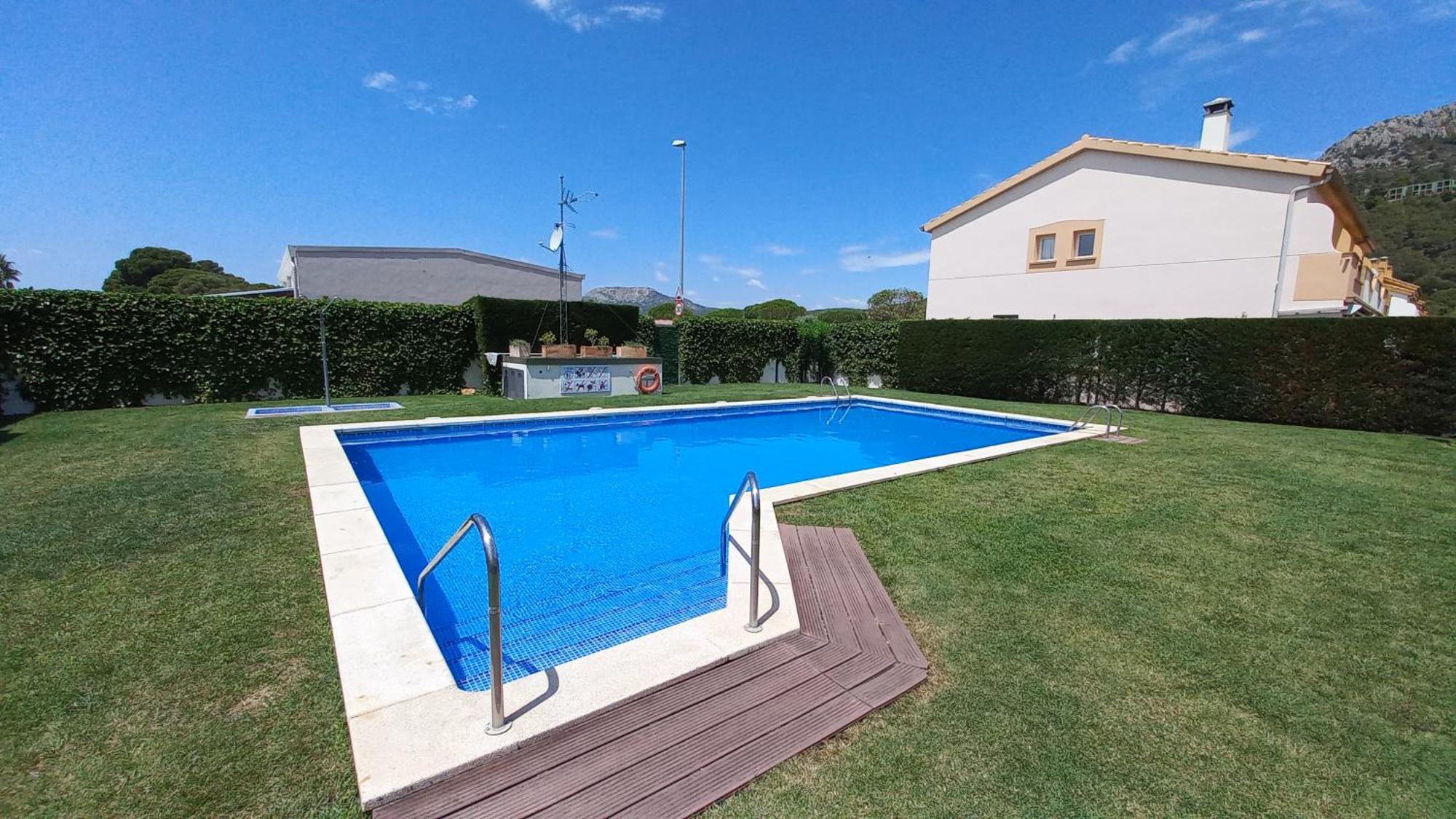 Appartamento Casa con patio y piscina comunitaria Estartit Costa Brava L'Estartit Esterno foto